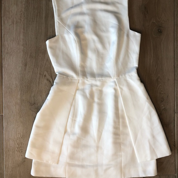 Finders Keepers Dresses & Skirts - Finders Keepers The Frame Dress in White